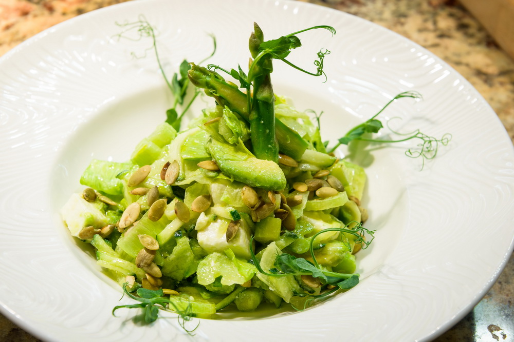 Зелёный салат от шеф-повара ресторана «Real Food ГРИЛЬ» - фотография № 18