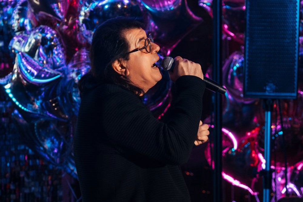 Игорь Корнелюк - фотография № 1