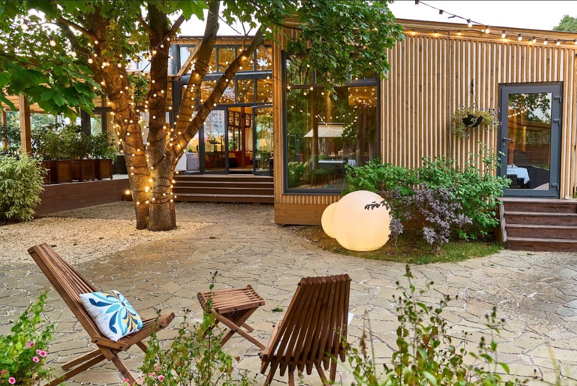 Лазертаг на летней площадке - фотография № 1