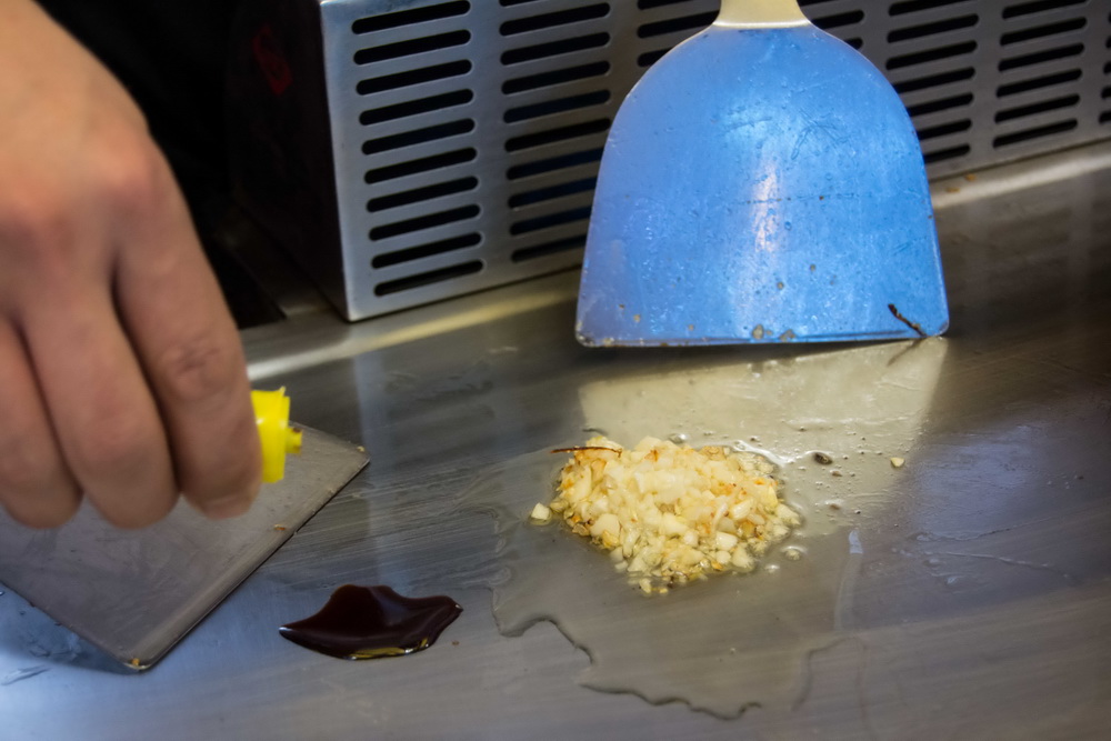 Гребешки в ракушках с чесночным соусом от шеф-повара Meat Line - фотография № 4