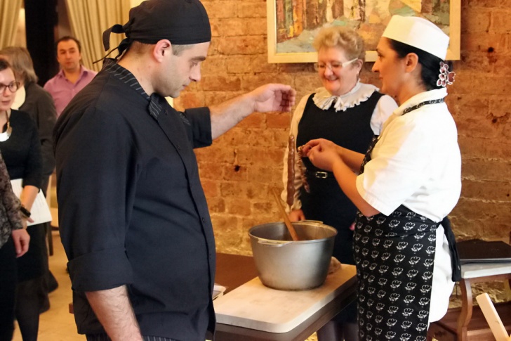 «Эларджи»: новый концепт, новая кухня