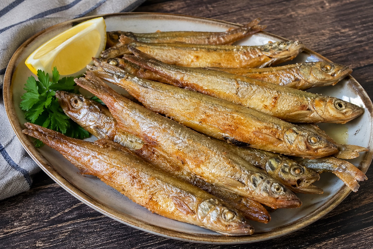 Сезон корюшки в ресторане «Ларисуваннухочу» - фотография № 1