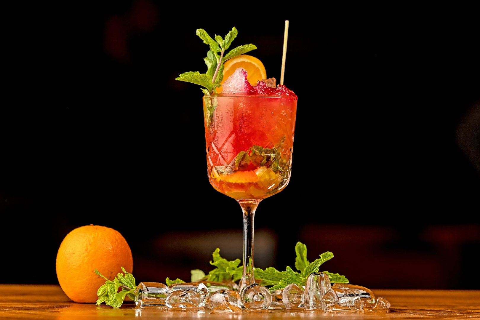 Искусные моктейли и специальные кофейные напитки меняют концепцию современного питья - фотография № 1