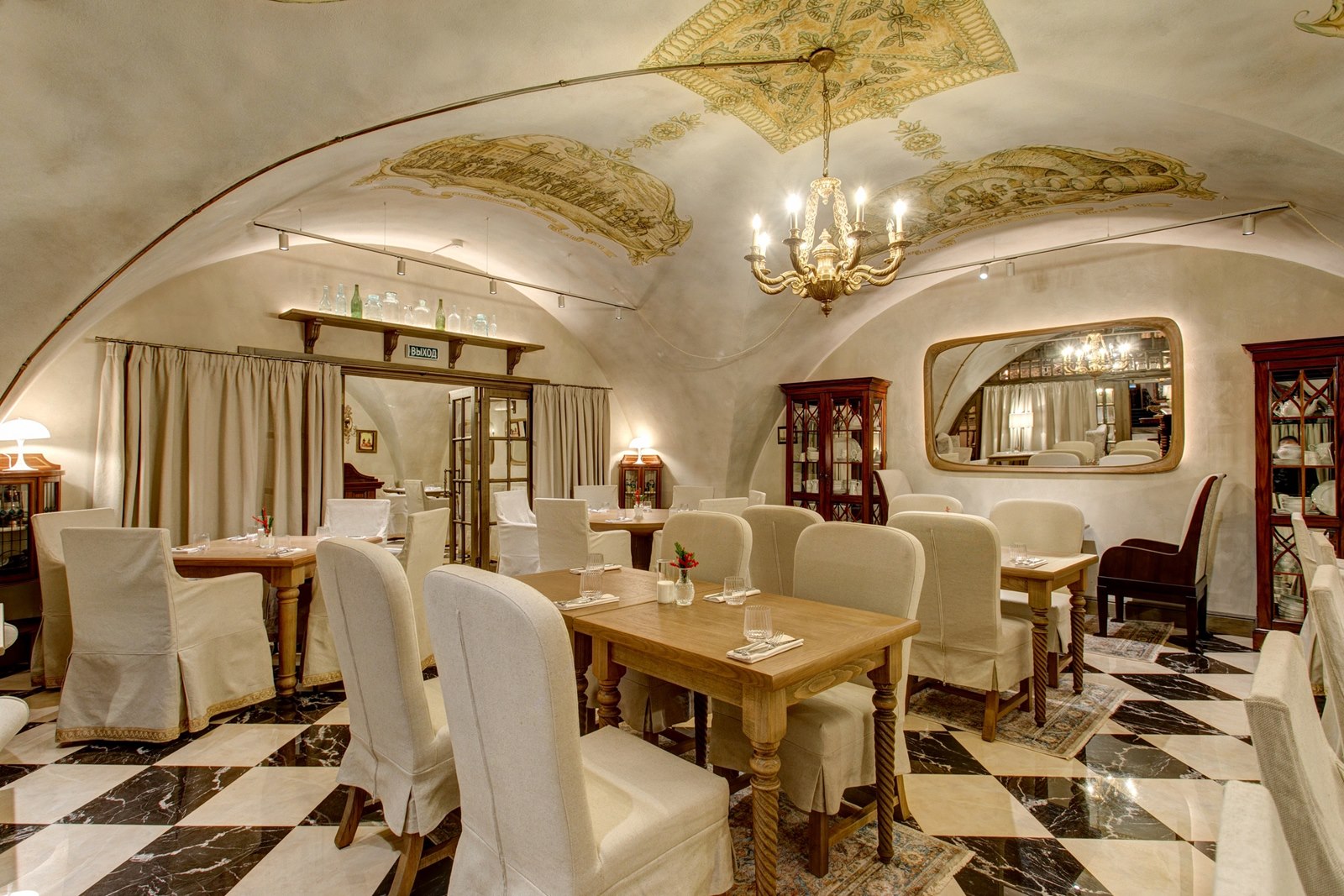 «Таможня» — ресторан русской кухни в Биржевом проезде - фотография № 5