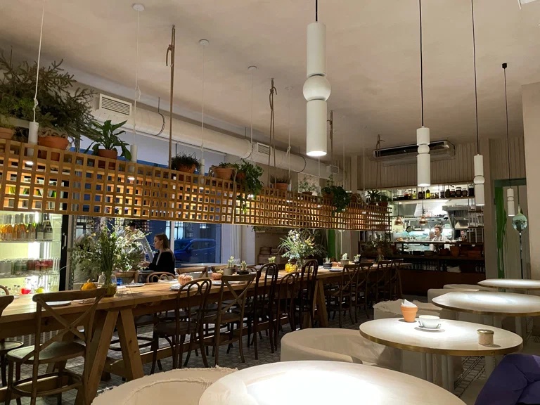 Анималс / Animals - средний счет  2000-3000р