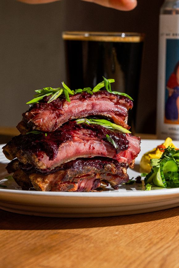 -50% скидки и вторая порция ребер в подарок от Pastrama Mama Bar & BBQ