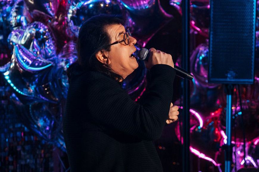 Игорь Корнелюк