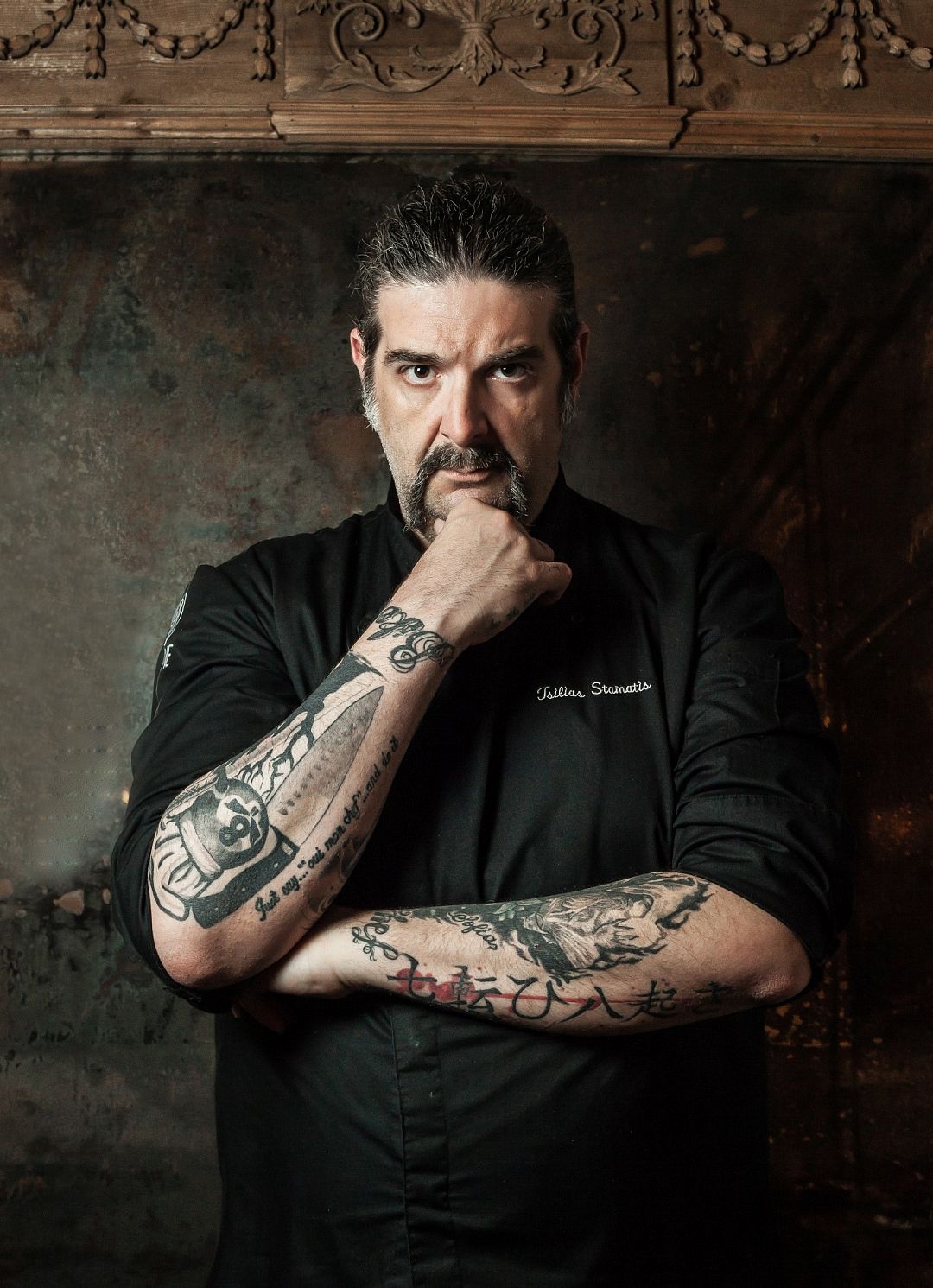 Ехал грека: греческий ужин с Стаматисом Цилиасом - фотография № 1