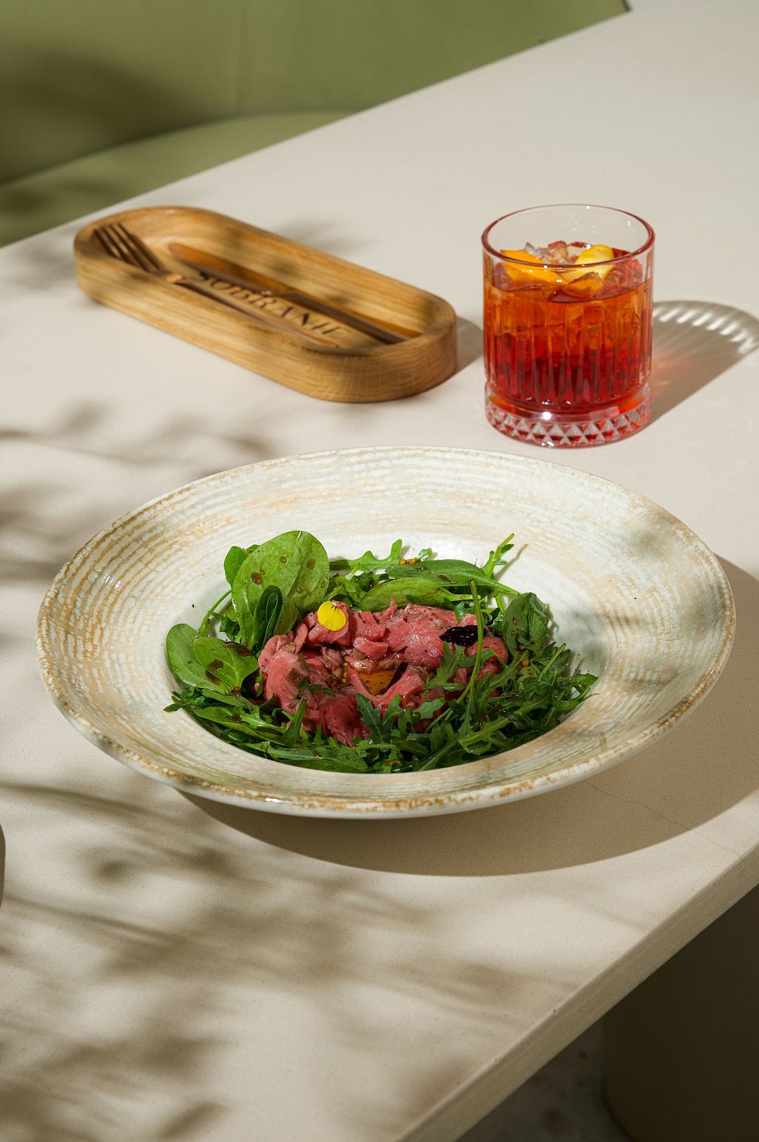 «Собрание» / SOBRANIE — первое заведение, объединяющее высокую кухню и культуру лаунж-отдыха - фотография № 8