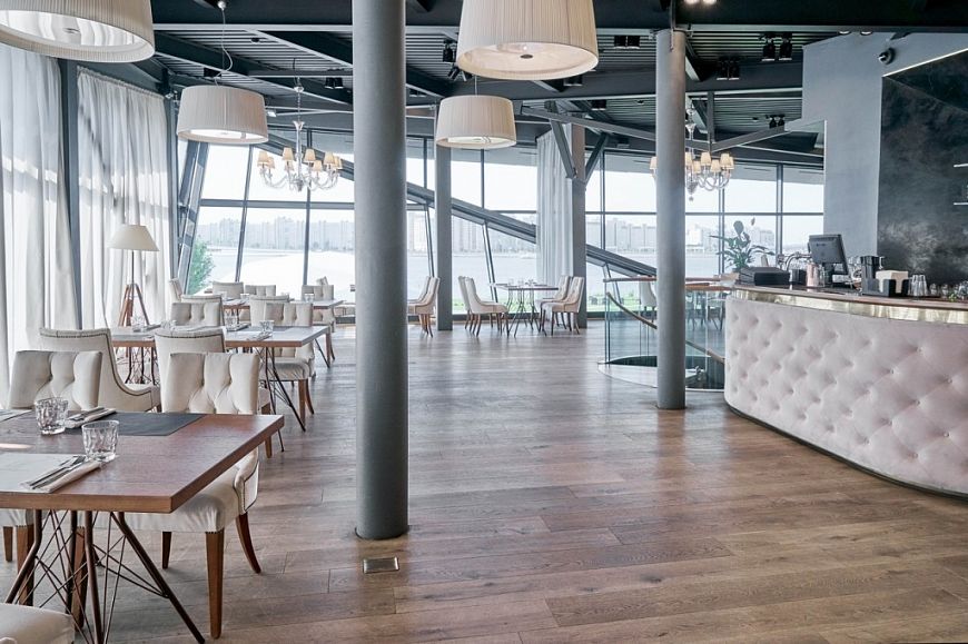 видовой ресторан Royal Beach панорамный ресторан на Крестовском ресторан для свадьбу Финский залив свадебный банкетный зал