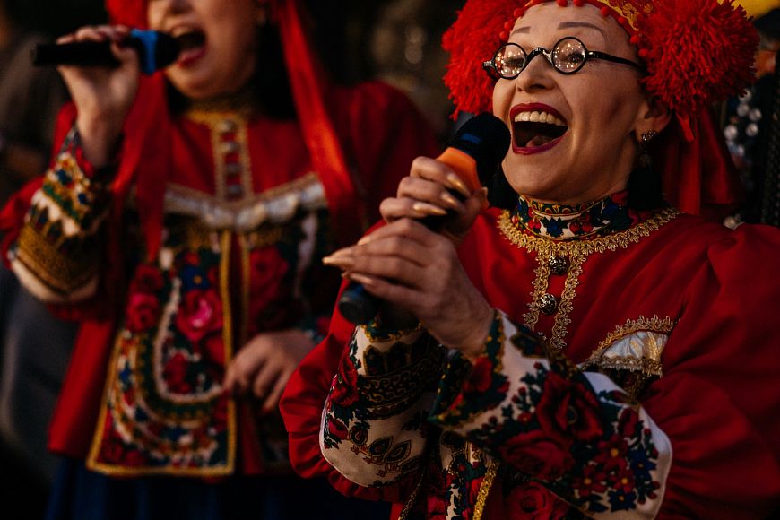 Пикник «Гельвеции» под ёлкой