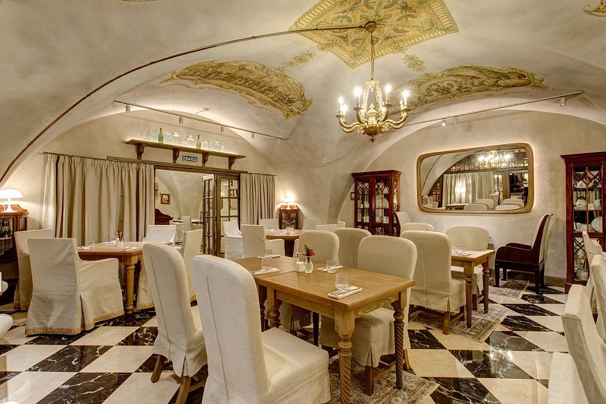 «Таможня» — ресторан русской кухни в Биржевом проезде