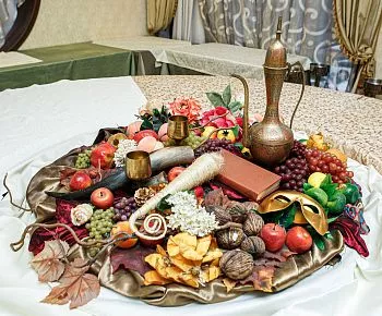 Царский Двор