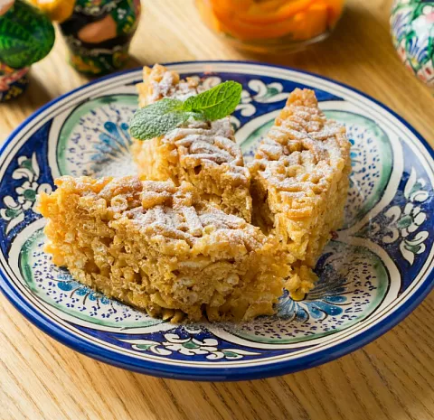 Чебуреки и рюмочная у Ларисы (Рубинштейна)