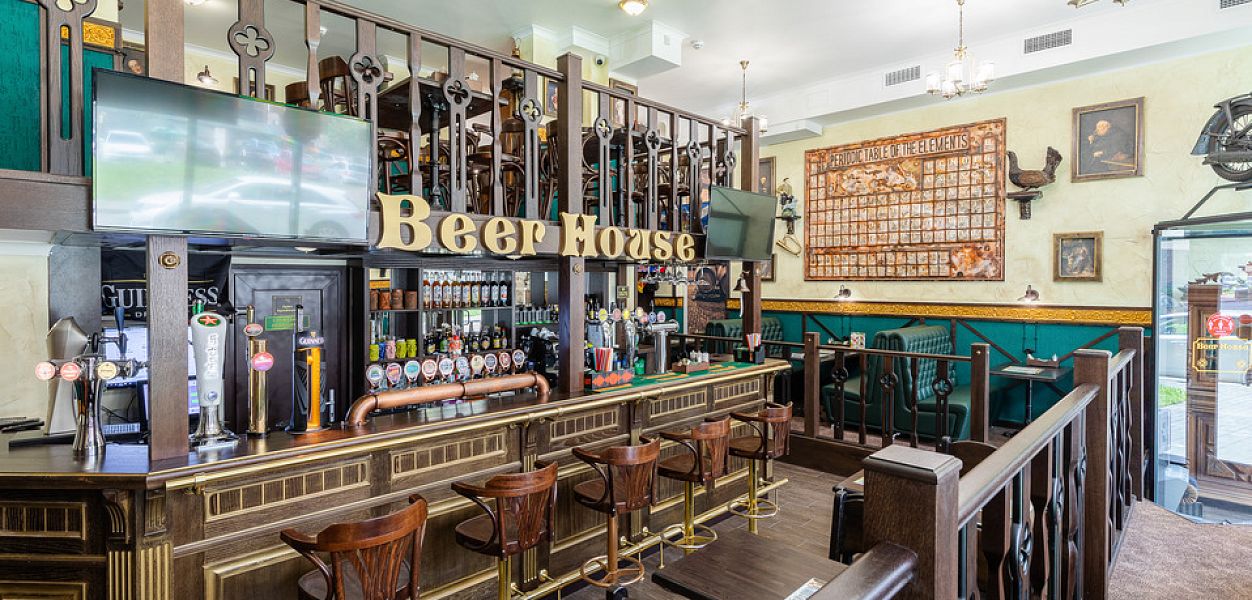 Beer House / Бир Хаус (бул. Менделеева) - фотография № 1