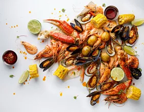 Большой набор морепродуктов