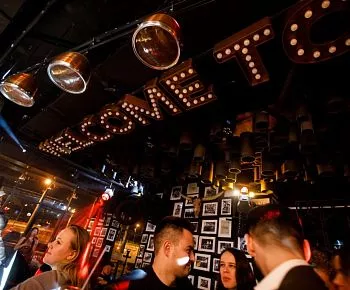 Milwaukee bar&restaurant