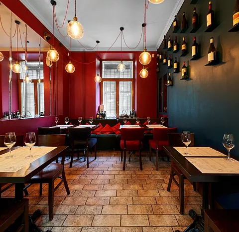 Little Italy / Литтл Итали