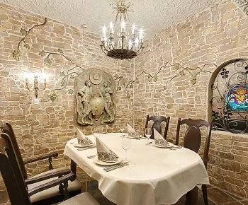 Пиросмани (временно закрыт)