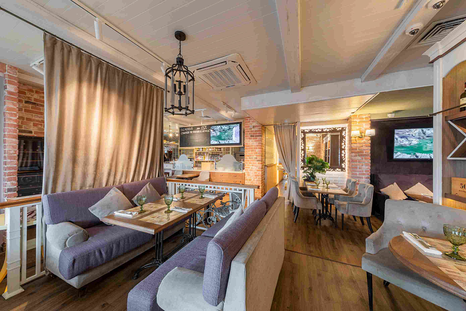 Silvio - средний счет  1500-2000р