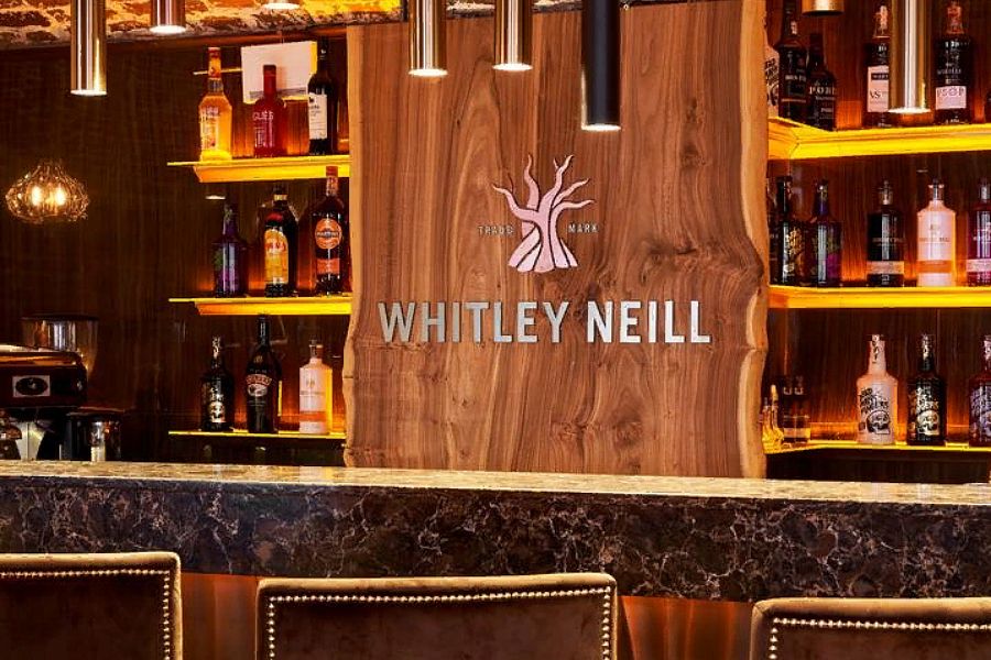 Джинотека Whitley Neill Bar & Kitchen - фотография № 2