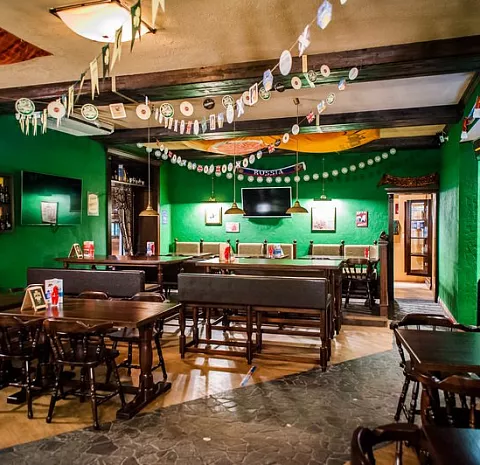 Finnegan's Irish Pub