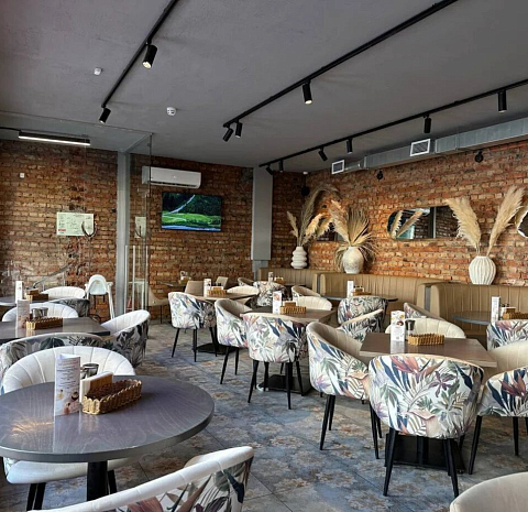 Пуси Лебеди (Марата)