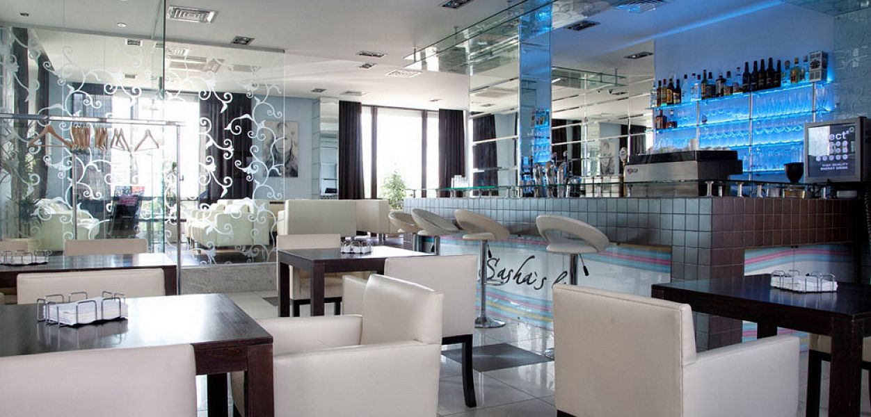 Sasha’s Bar Arena / Саша’с Бар Арена (закрыт) - фотография № 3