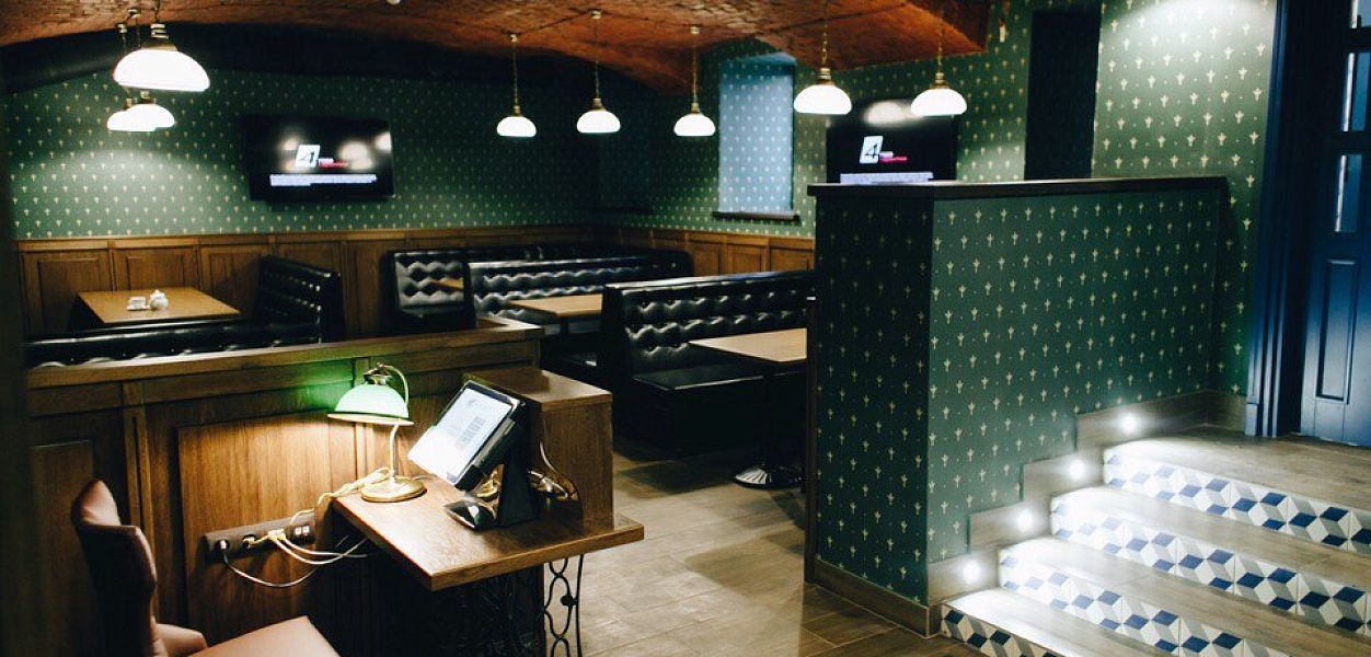 PUB 357, английский гастропаб - фотография № 1