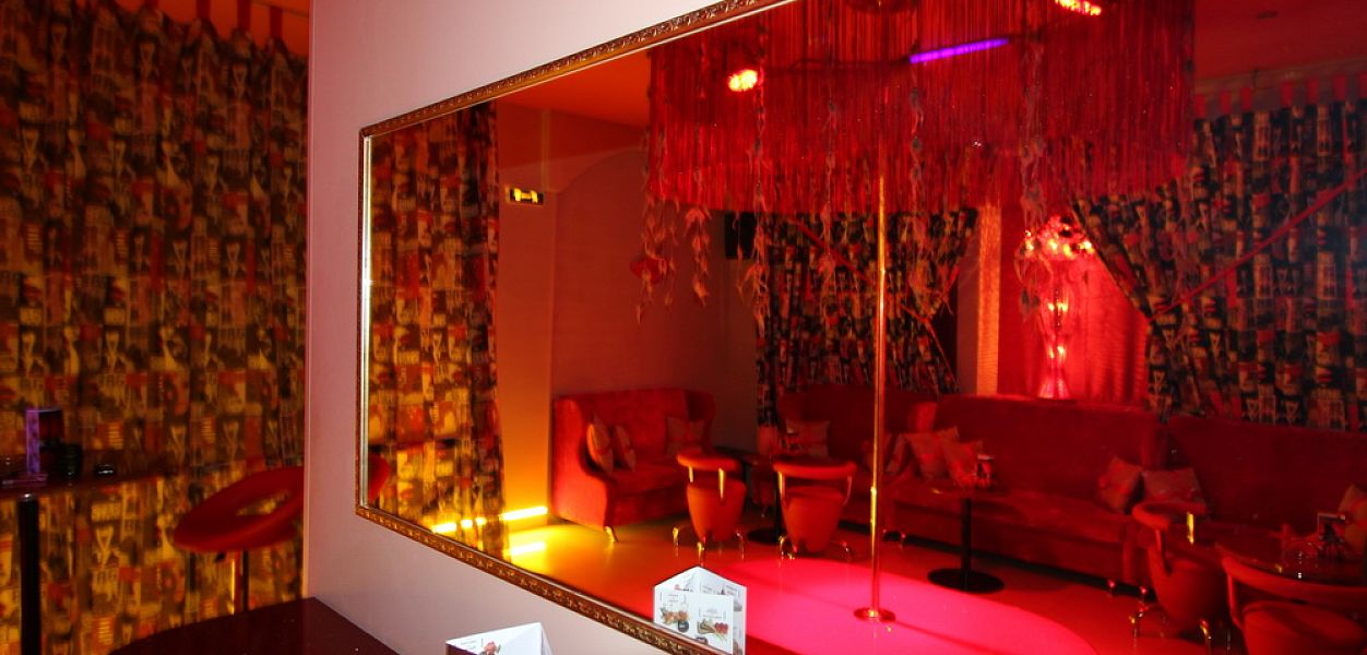 Rhino Bar / Райно Бар - фотография № 5