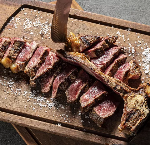 MEAT_COIN Country Club