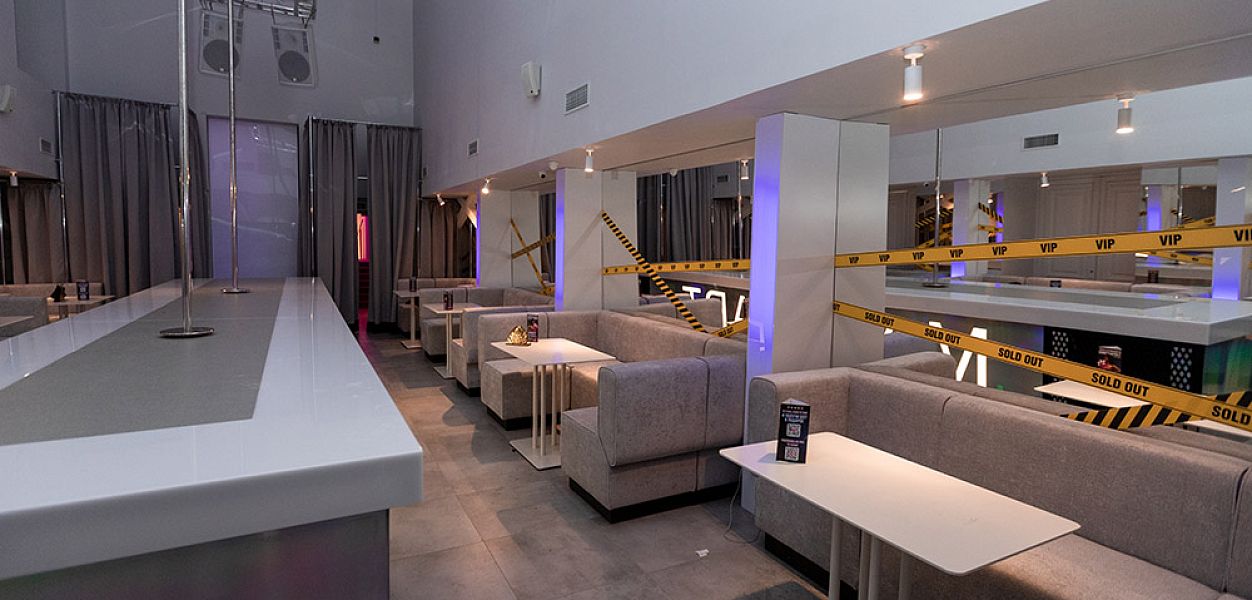 Zависть Podium Club - фотография № 5