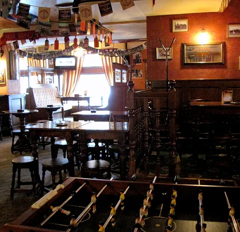 The Templet Bar / Темплет Бар (Дачный пр.)
