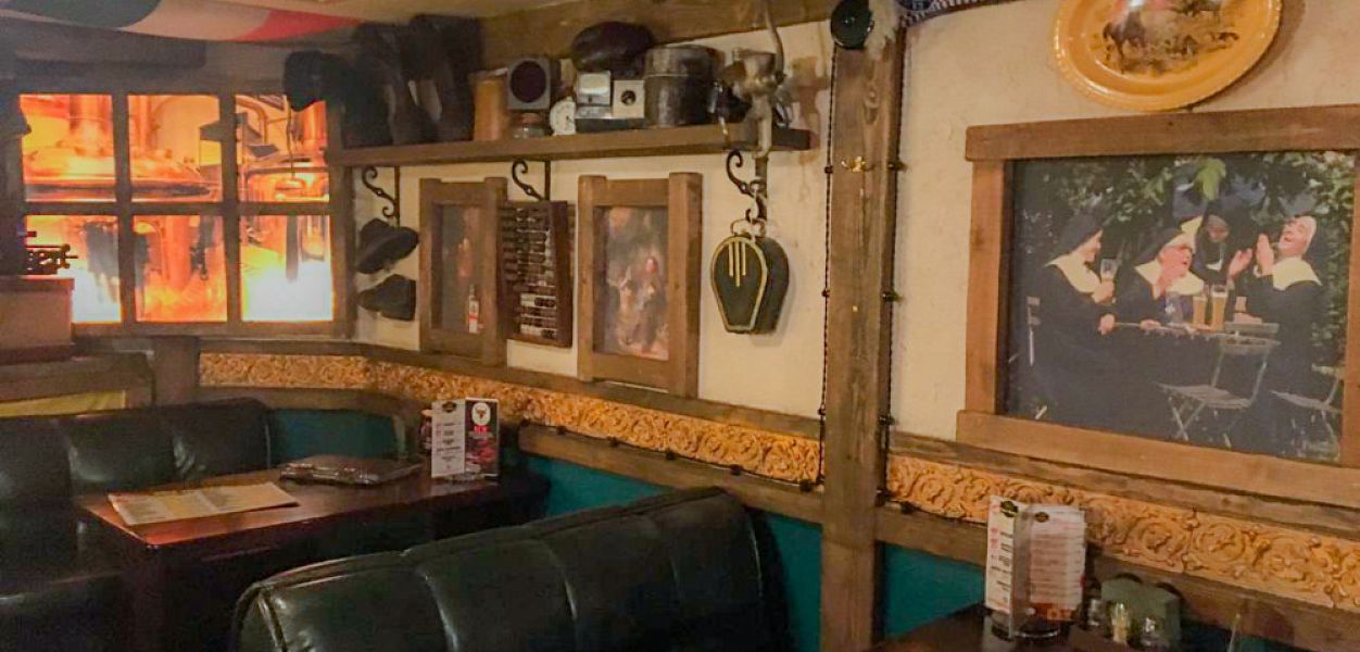 Beer House / Бир Хаус (ул. Савушкина) - фотография № 1