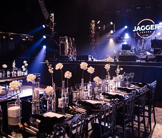 бронировать по телефону