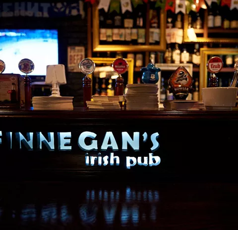 Finnegan's Irish Pub