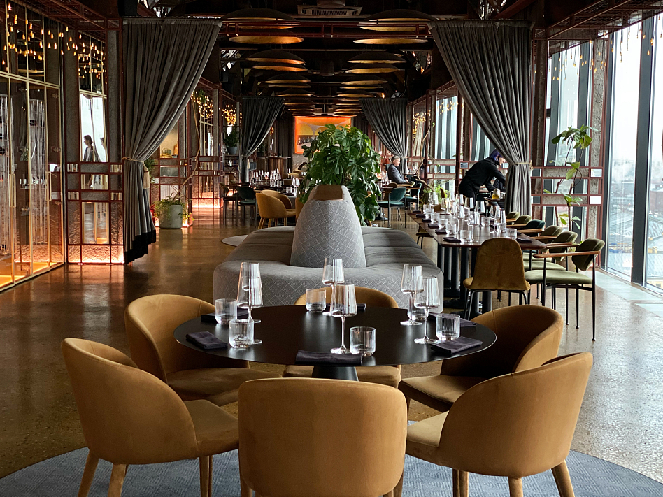 Ф11 / F11 - метро технологический институт