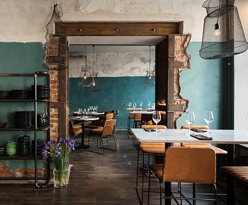 La Perla Seafood Bar (закрыт)