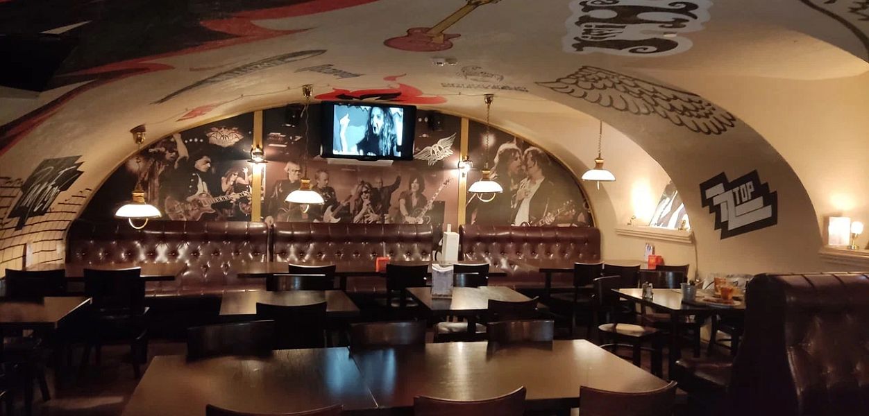 Rock Pub - фотография № 1