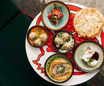 Мама Тата (Восстания)