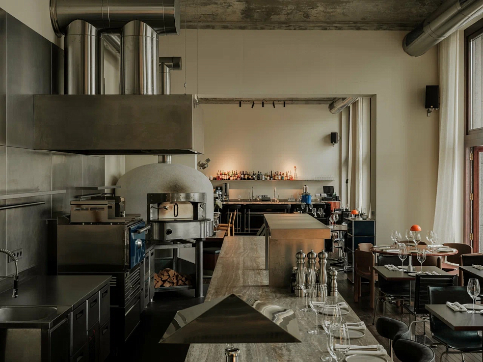 Closer - фотография № 1