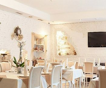 Lounge bar Золотой гранат (закрыт)