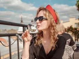Императорские завтраки с панорамным видом на исторические достопримечательности Петербурга