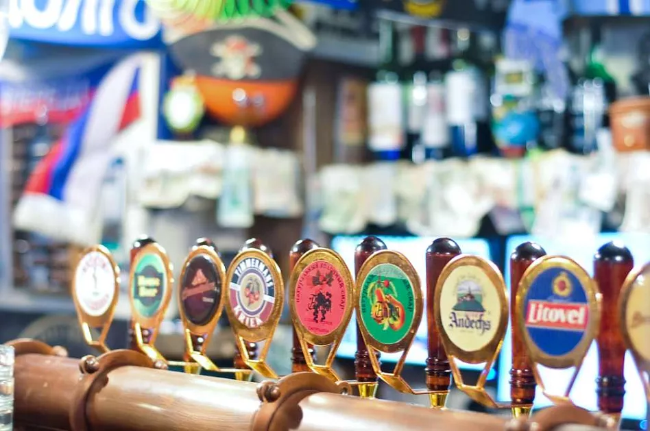 Beer House / Бир Хаус (Комендантский) - фотография № 6 (фото предоставлено заведением)