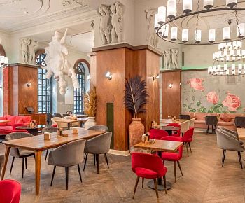 Пуси Лебеди (Садовая)