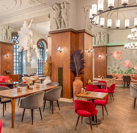 Пуси Лебеди (Садовая)