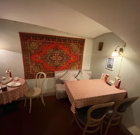 Квартирка. Советское кафе