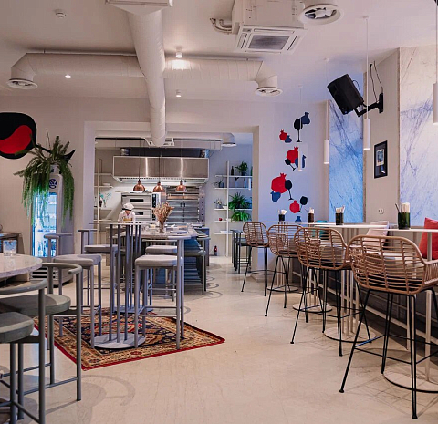 Мама Тата (Караванная)