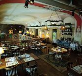 -50% скидки женским компаниям по вторникам в Capuletti