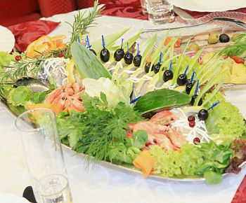 Белые ночи на Заневском (закрыт)